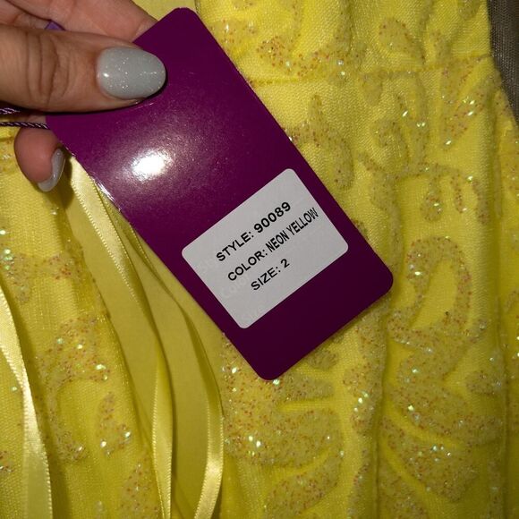 NWT‎ Abby Paris x Lucci Lu Neon Yellow Glitter Tulle Gown Size 2 - Picture 12 of 14